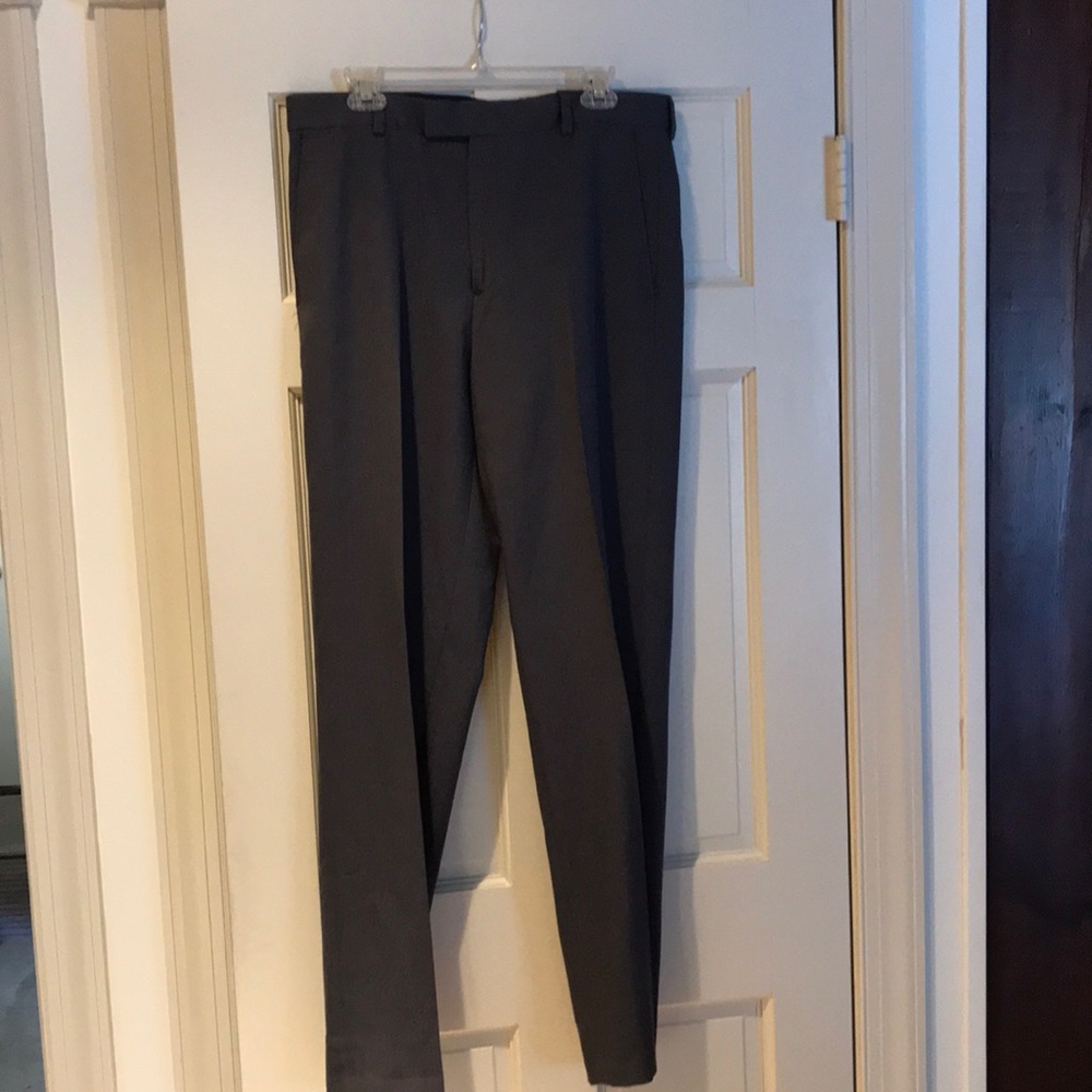 Men’s gray dress pants, Kenneth Cole reaction, 34 x 34, excellent condition